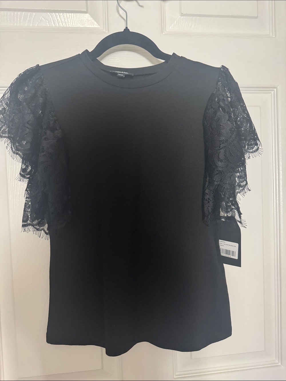 Black Lace Flutter Sleeve Short-Sleeve Tee